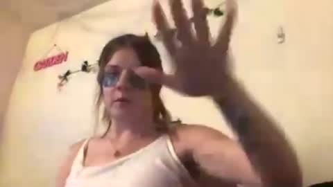 princesssnowflk84 online show from 28, 6, 2026