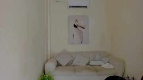 prissi_rivas online show from 17, 3, 2026