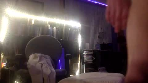 Snapshot of profnwear chatting on 2, 3, 2026 ProfNUWear online show from 2, 3, 2026