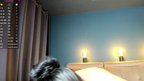 Raven  but you can call me sweetie or honey too  online show from 3, 2, 2025