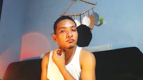 Snapshot of prometo23cm chatting on 29, 5, 2026 Grande y Gruesa online show from 29, 5, 2026
