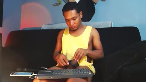 Snapshot of prometo23cm chatting on 31, 5, 2026 Grande y Gruesa online show from 31, 5, 2026