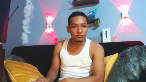 Snapshot of prometo23cm chatting on 4, 8, 2026 Grande y Gruesa online show from 4, 8, 2026