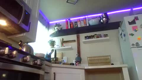 Properfuct online show from 14, 10, 2025