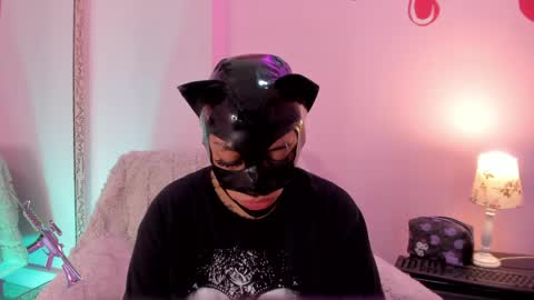 psycodoll online show from 10, 5, 2026