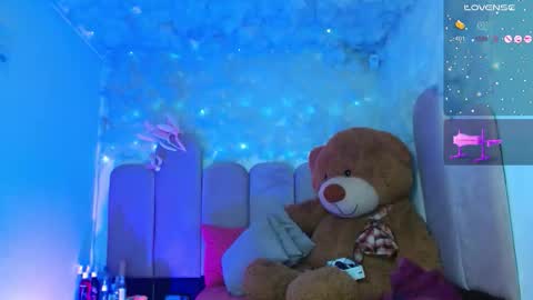 Snapshot of puca_eboony chatting on 8, 11, 2025 pucca online show from 8, 11, 2025