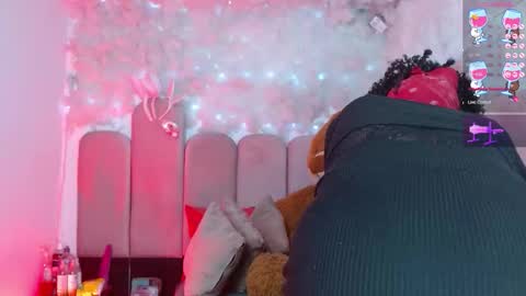 Snapshot of puca_eboony chatting on 19, 2, 2026 pucca online show from 19, 2, 2026