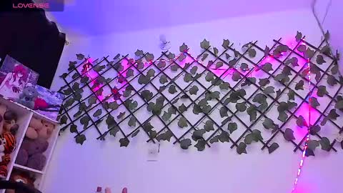 Snapshot of pucaa_ chatting on 6, 2, 2025 Emma Rico   model indep online show from 6, 2, 2025
