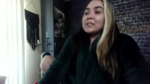 Krystle online show from 7, 5, 2026