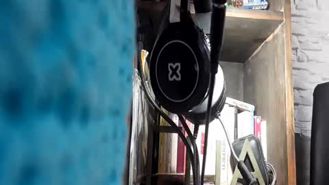 puky_mza online show from 15, 12, 2024