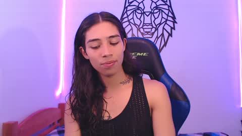 Snapshot of pupi_wolf chatting on 19, 12, 2024 Cris online show from 19, 12, 2024