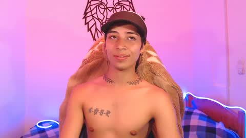 Snapshot of pupi_wolf chatting on 13, 1, 2025 Cris online show from 13, 1, 2025