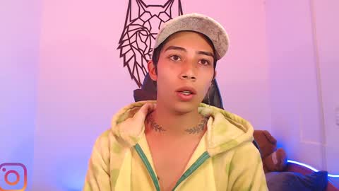 Snapshot of pupi_wolf chatting on 24, 1, 2025 Cris online show from 24, 1, 2025