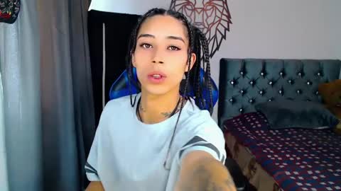 Snapshot of pupi_wolf chatting on 18, 9, 2025 Cris online show from 18, 9, 2025