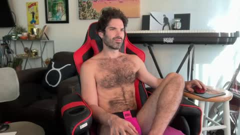 Pup Scritch online show from 21, 5, 2026