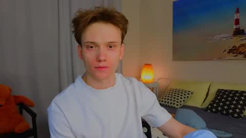 Snapshot of pupsenish chatting on 22, 1, 2025 Jesse online show from 22, 1, 2025