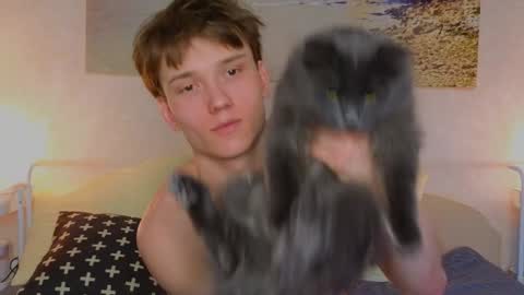 Snapshot of pupsenish chatting on 30, 1, 2025 Jesse online show from 30, 1, 2025