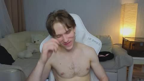 Snapshot of pupsenish chatting on 26, 2, 2026 Jesse online show from 26, 2, 2026