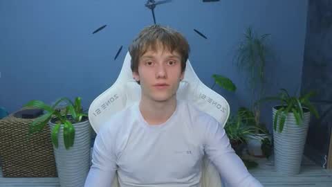 Snapshot of pupsenish chatting on 20, 3, 2026 Jesse online show from 20, 3, 2026