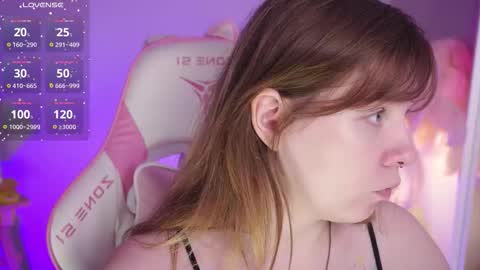 Snapshot of pure_dirt chatting on 11, 10, 2025 constant schedule Wednesday Friday Saturday Sunday The Rosemarie online show from 11, 10, 2025