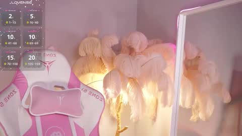 Snapshot of pure_dirt chatting on 15, 10, 2025 constant schedule Wednesday Friday Saturday Sunday The Rosemarie online show from 15, 10, 2025