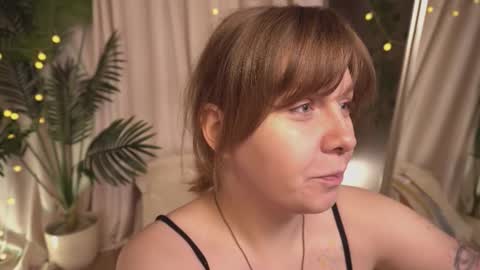 Snapshot of pure_dirt chatting on 4, 11, 2025 constant schedule Wednesday Friday Saturday Sunday The Rosemarie online show from 4, 11, 2025