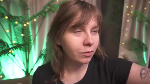 Snapshot of pure_dirt chatting on 20, 12, 2025 constant schedule Wednesday Friday Saturday Sunday The Rosemarie online show from 20, 12, 2025