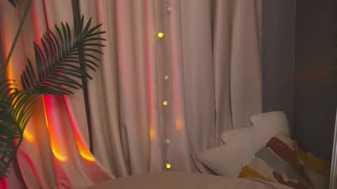 Snapshot of pure_dirt chatting on 18, 3, 2026 constant schedule Wednesday Friday Saturday Sunday The Rosemarie online show from 18, 3, 2026