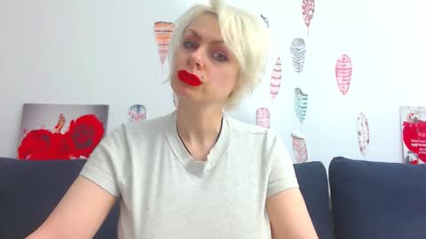 Snapshot of pure_seduce_wow chatting on 21, 3, 2026 Goldie online show from 21, 3, 2026