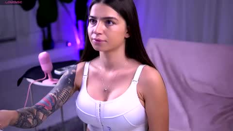 Emily online show from 24, 10, 2025