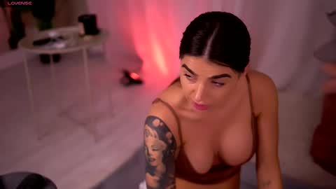 Emily online show from 6, 2, 2026