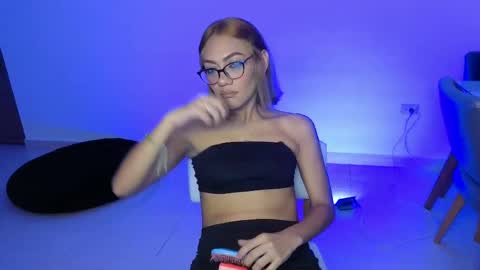 purepleasure25 online show from 2, 5, 2026