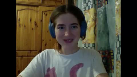 purple_cat55 online show from 31, 12, 2024