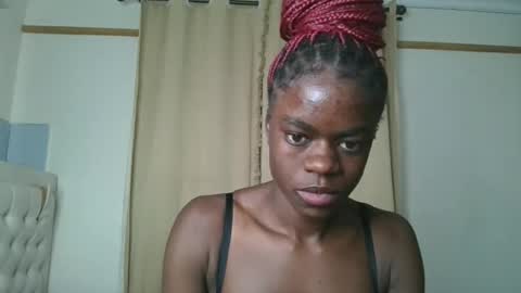 purple_honey1 online show from 25, 3, 2026