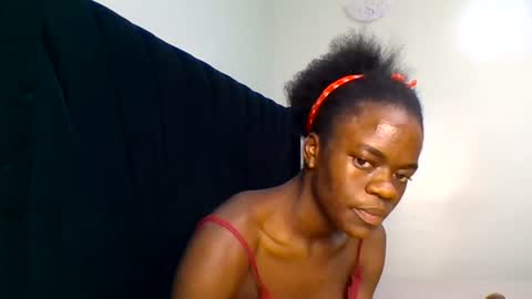 Snapshot of purple_honey2 chatting on 28, 6, 2026 Honey online show from 28, 6, 2026