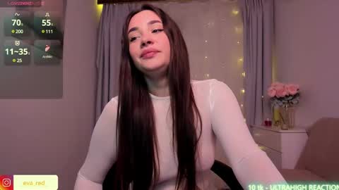 Snapshot of pussy__warrior chatting on 28, 2, 2025 Eva  please thumbs up me  online show from 28, 2, 2025