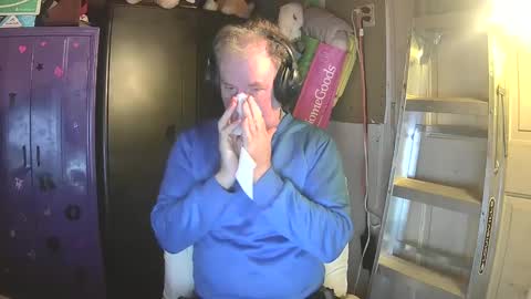 Mark online show from 3, 3, 2025