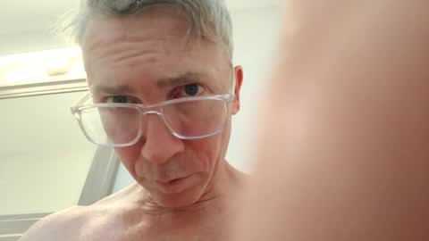 Pussy Licker - Womens Orgasm Paradise online show from 17, 6, 2026