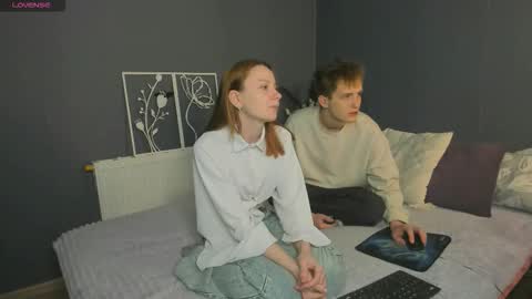 pussygirl007 online show from 22, 3, 2026