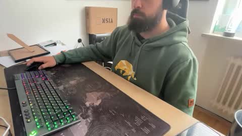 pussylickersucks77 online show from 5, 5, 2026