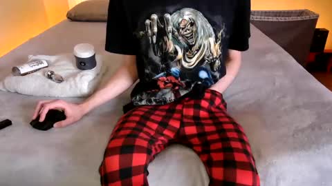 pussylover2182 online show from 27, 12, 2024