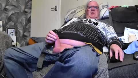 Genital sucker online show from 22, 12, 2024