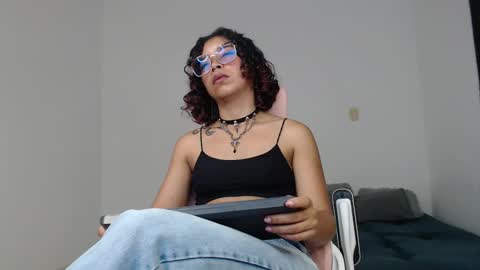 Izumi online show from 25, 12, 2024