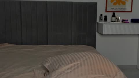 Ana online show from 9, 1, 2025