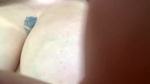 Bigtitanalslut online show from 1, 10, 2025