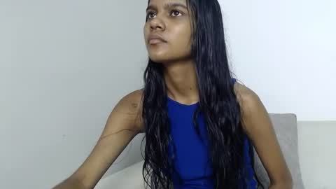 Snapshot of queen_adhara chatting on 1, 7, 2026 ANTONELLA online show from 1, 7, 2026