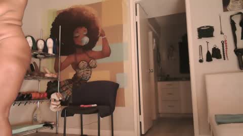 QnAnitaDix online show from 25, 11, 2025