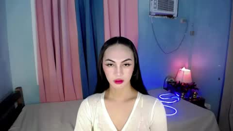 queen_danaya online show from 3, 7, 2026