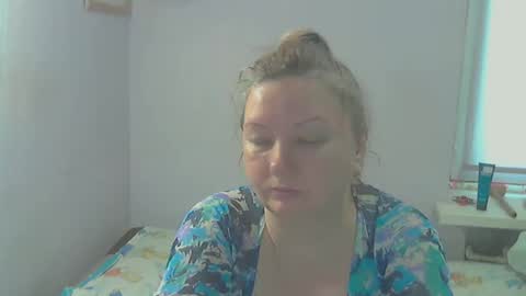 queen_jane8 online show from 12, 4, 2026