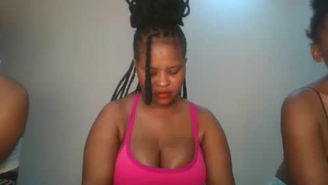 Snapshot of queen_kikih chatting on 18, 2, 2026 Queen kikih online show from 18, 2, 2026